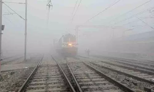 Chandigarh में घना कोहरा, हरियाणा और पंजाब में कड़ाके की ठंड