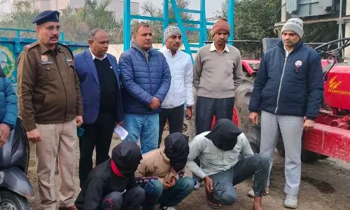 Haryana : करनाल में वाहन चोरी के मामले में पुलिस ने 3 लोगों को किया गिरफ्तार Haryana : करनाल में वाहन चोरी के मामले में पुलिस ने 3 लोगों को किया गिरफ्तार