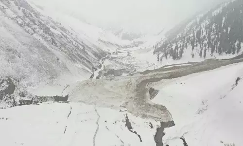 JKDMA ने हिमस्खलन की चेतावनी जारी की JKDMA ने हिमस्खलन की चेतावनी जारी की