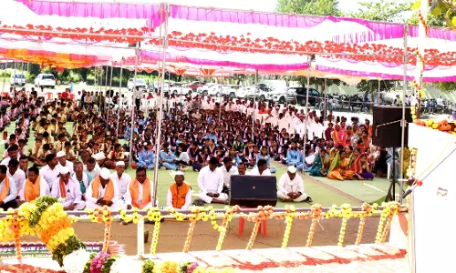 Jaipur: राज्यपाल ने स्वामी ब्रह्मानंद महाराज विद्यालय में गुणवत्तापूर्ण शिक्षा कार्यक्रम में भाग लिया