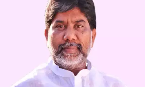 Dy CM Bhatti: तेलंगाना को हरित हाइड्रोजन हब में बदल देंगे Dy CM Bhatti: तेलंगाना को हरित हाइड्रोजन हब में बदल देंगे
