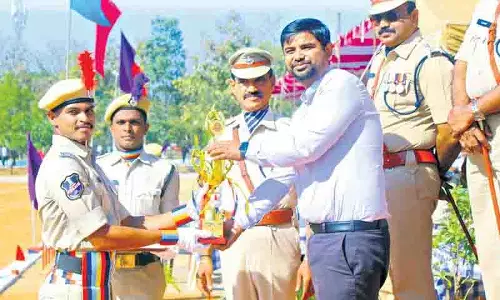 Mancherial कलेक्टर ने कहा कांस्टेबल पुलिस व्यवस्था की नींव