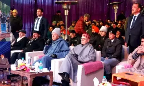 मुख्यमंत्री ने Pahalgam में शीतकालीन कार्निवल का उद्घाटन किया मुख्यमंत्री ने Pahalgam में शीतकालीन कार्निवल का उद्घाटन किया