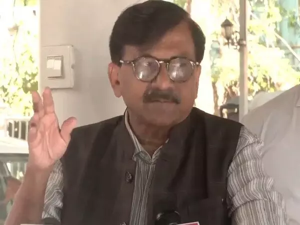 चीन द्वारा लद्दाख में दो काउंटी बनाने के कदम पर Sanjay Raut ने कहा- केंद्र क्या कर रहा है?