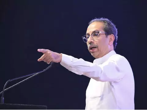 Uddhav Thackeray Security: उद्धव ठाकरे की सुरक्षा में निजी सुरक्षाकर्मियों की संख्या बढ़ाई गई, जानें वजह