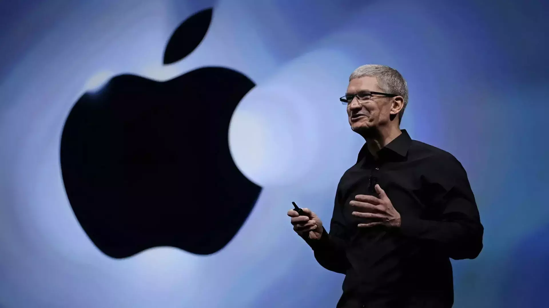 Tim Cook ने मुकदमे के निपटारे के बीच ट्रम्प के उद्घाटन कोष में $1 मिलियन का दान दिया