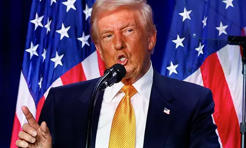 चुप रहने के लिए पैसे देने का मामला: Trump को 10 जनवरी को सजा सुनाई जाएगी, जेल नहीं जाना पड़ेगा चुप रहने के लिए पैसे देने का मामला: Trump को 10 जनवरी को सजा सुनाई जाएगी, जेल नहीं जाना पड़ेगा