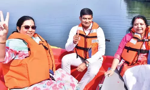 Andhra: टाटीपुडी जलाशय में नौका विहार फिर से शुरू Andhra: टाटीपुडी जलाशय में नौका विहार फिर से शुरू