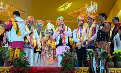 धनु यात्रा शुरू; राष्ट्रपति, मुख्यमंत्री, विपक्ष के नेता ने लोगों को बधाई दी धनु यात्रा शुरू; राष्ट्रपति, मुख्यमंत्री, विपक्ष के नेता ने लोगों को बधाई दी