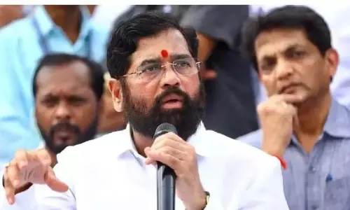 उपमुख्यमंत्री एकनाथ शिंदे द्वारा वरिष्ठ नागरिकों के लिए आवास नीति की घोषणा