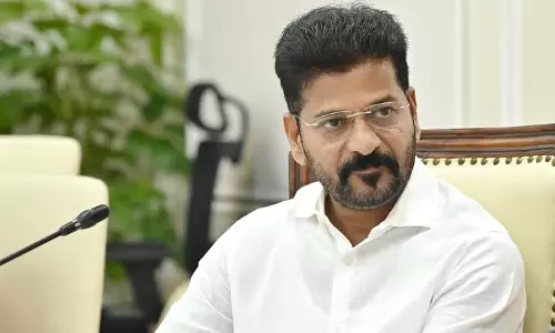 CM Revanth: हर महीने 30 हजार करोड़ रुपये की जरूरत, लेकिन 4 हजार करोड़ रुपये की कमी