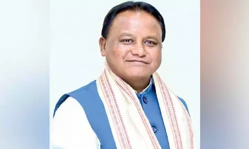 CM Mohan Majhi ने किसानों की सहायता के लिए बेमौसम बारिश को प्राकृतिक आपदा घोषित किया CM Mohan Majhi ने किसानों की सहायता के लिए बेमौसम बारिश को प्राकृतिक आपदा घोषित किया