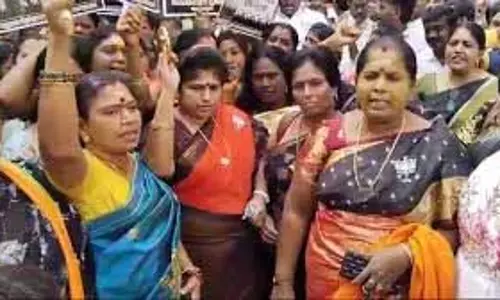 वनथी ने भाजपा महिला कार्यकर्ताओं की गिरफ्तारी की निंदा की