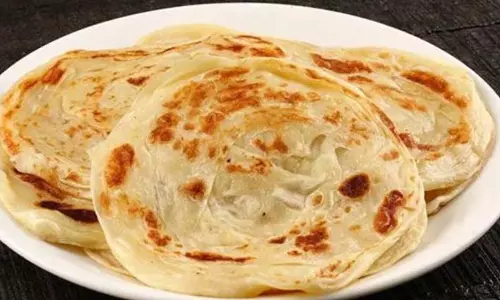 Chini Malai Paratha: बचपन की यादें ताज़ा करें Chini Malai Paratha: बचपन की यादें ताज़ा करें