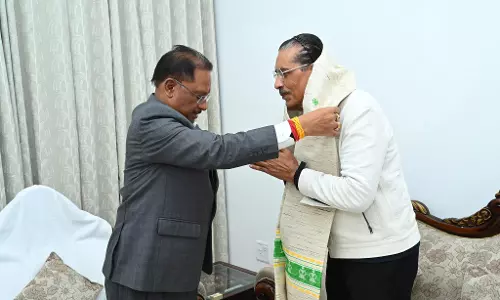 सुप्रसिद्ध फिल्म निर्माता से मिले मुख्यमंत्री विष्णुदेव साय