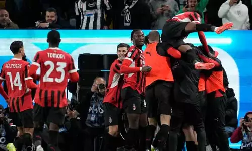 एसी मिलान ने जुवेंटस को 2-1 से हराकर सुपर कप के फाइनल में प्रवेश किया