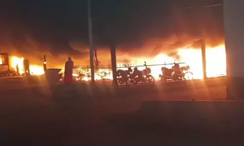 Sattur के निकट पटाखा फैक्ट्री में विस्फोट से छह श्रमिकों की मौत Sattur के निकट पटाखा फैक्ट्री में विस्फोट से छह श्रमिकों की मौत