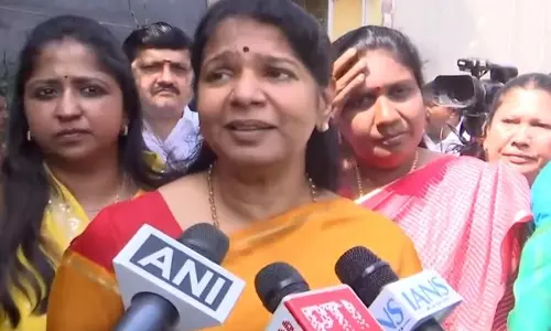 DMK की कनिमोझी करुणानिधि ने कहा, महिलाओं के खिलाफ किसी भी तरह की हिंसा अस्वीकार्य है DMK की कनिमोझी करुणानिधि ने कहा, महिलाओं के खिलाफ किसी भी तरह की हिंसा अस्वीकार्य है
