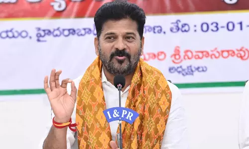 Telangana: रेवंत ने ग्रामीण सड़कों को बड़ा बढ़ावा दिया