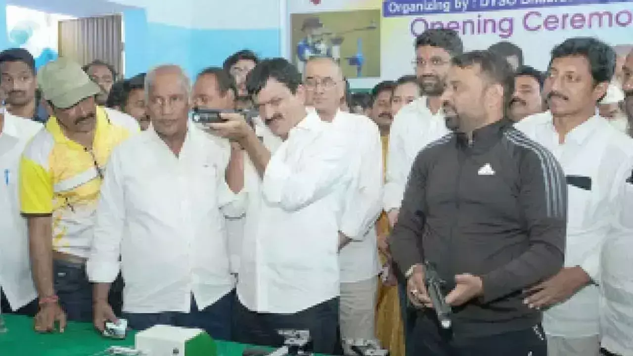 Telangana: पोंगुलेटी ने विकास गतिविधियों में भाग लिया Telangana: पोंगुलेटी ने विकास गतिविधियों में भाग लिया
