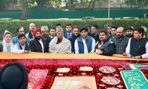 BIG BREAKING: मल्लिकार्जुन खड़गे ने अजमेर शरीफ दरगाह के लिए चादर भेजी