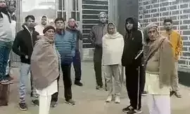 NCR Faridabad: आधा दर्जन हथियारबंद बदमाशों ने परिवार को बंधक बनाकर की लूटपाट NCR Faridabad: आधा दर्जन हथियारबंद बदमाशों ने परिवार को बंधक बनाकर की लूटपाट