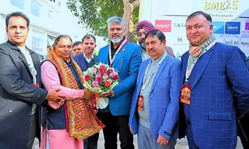 Jammu: सैट ने भवन निर्माण सामग्री प्रदर्शनी का उद्घाटन किया Jammu: सैट ने भवन निर्माण सामग्री प्रदर्शनी का उद्घाटन किया