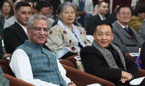 Sikkim : राजभवन में राज्यपाल का जन्मदिन मनाया गया Sikkim : राजभवन में राज्यपाल का जन्मदिन मनाया गया