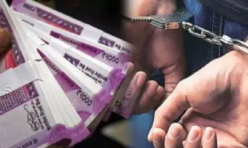 Shahpur ग्राम पंचायत अधिकारी ₹3000  की रिश्वत लेते रंगे हाथों गिरफ्तार
