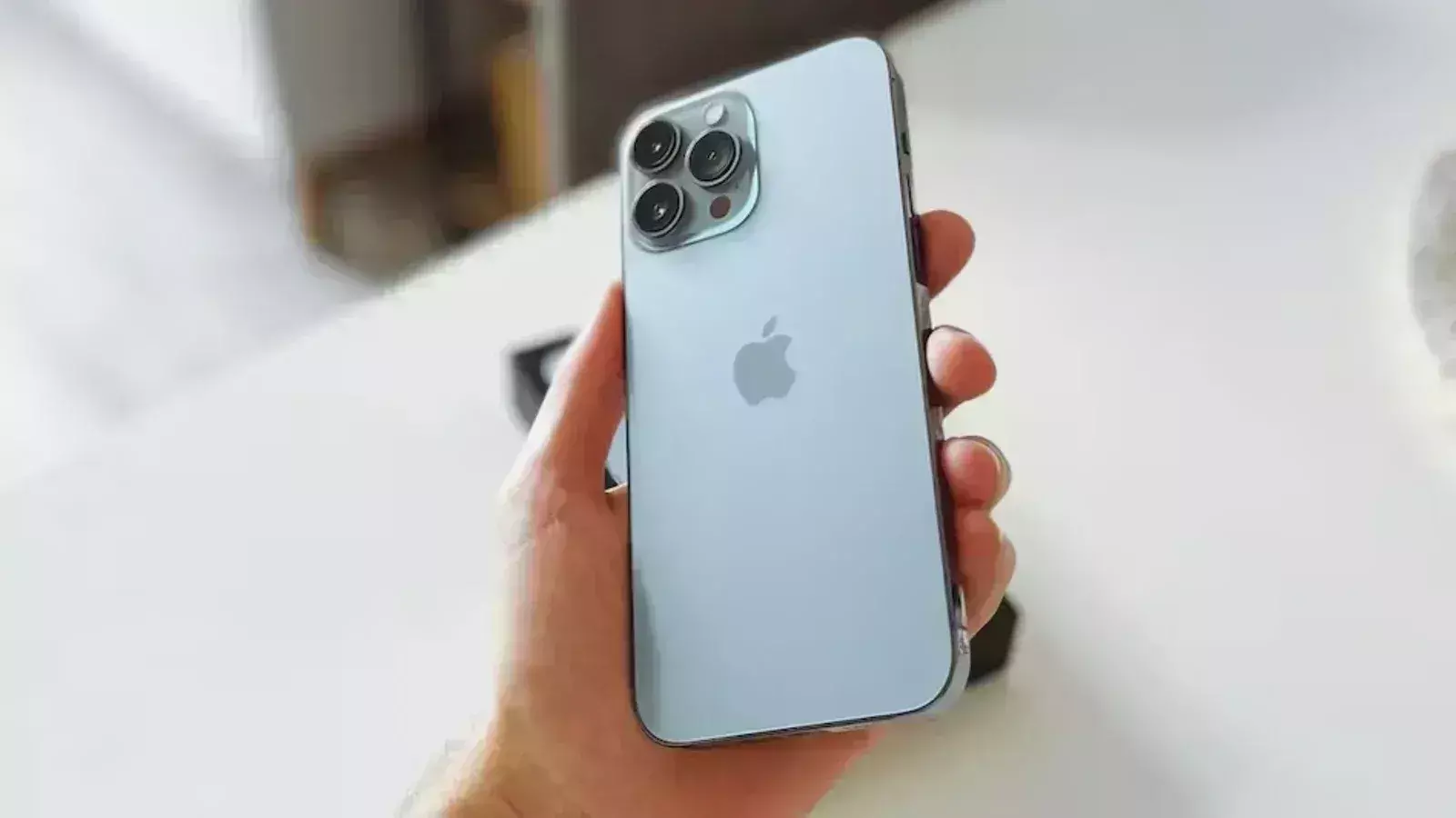 iPhone 16 Plus पर आया साल 2025 का सबसे जबरदस्त ऑफर iPhone 16 Plus पर आया साल 2025 का सबसे जबरदस्त ऑफर