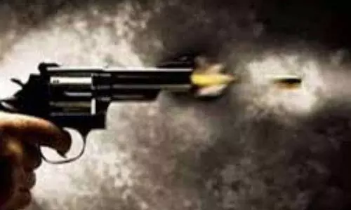Surat हवाई अड्डे पर तैनात जवान ने खुद को गोली मारी, मौत