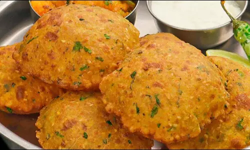 Puri-Kachori: चावल की खस्ता आलू मसाला पूरी-कचौरी रेसिपी