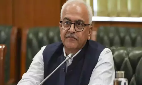 Manipur : राज्यपाल ने अजय कुमार भल्ला ने राज्य की सुरक्षा की समीक्षा की, डीजीपी को निर्देश दिया