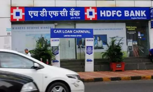 HDFC बैंक को एयू स्मॉल फाइनेंस बैंक में 9.5% हिस्सेदारी खरीदने के लिए आरबीआई से मंजूरी मिली