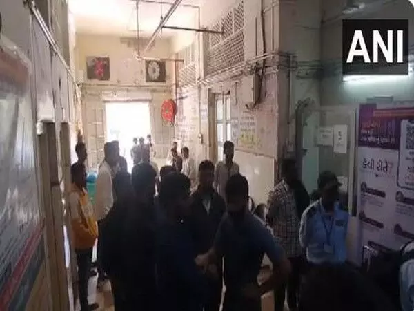 Porbandar में भारतीय तटरक्षक हेलीकॉप्टर दुर्घटना में चालक दल के तीन सदस्यों की मौत की जांच शुरू