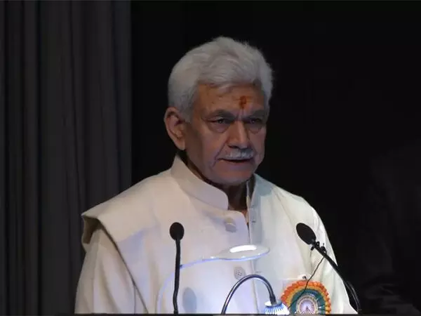 LG Manoj Sinha ने किश्तवाड़ सड़क दुर्घटना में चार लोगों की मौत पर शोक व्यक्त किया