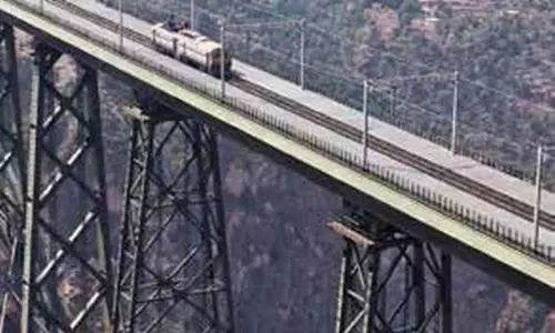 Jammu: कटरा-बनिहाल सेक्शन पर ट्रेन का ट्रायल रन सफल रहा
