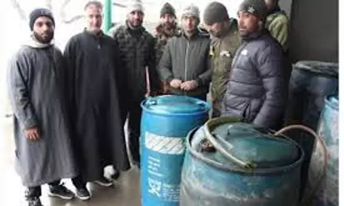 शोपियां में पुलिस ने 2200 लीटर अवैध केरोसिन, डीजल जब्त किया, आरोपी गिरफ्तार