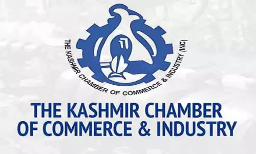 Kashmir का पर्यटन क्षेत्र पंजीकरण संबंधी बाधाओं का सामना कर रहा Kashmir का पर्यटन क्षेत्र पंजीकरण संबंधी बाधाओं का सामना कर रहा