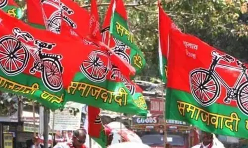 सपा ने 2027 के यूपी विधानसभा चुनाव की तैयारी शुरू कर दी सपा ने 2027 के यूपी विधानसभा चुनाव की तैयारी शुरू कर दी