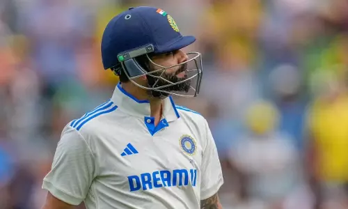 Kohli ने पूरे ऑस्ट्रेलियाई खेमे को करारा जवाब दिया Kohli ने पूरे ऑस्ट्रेलियाई खेमे को करारा जवाब दिया