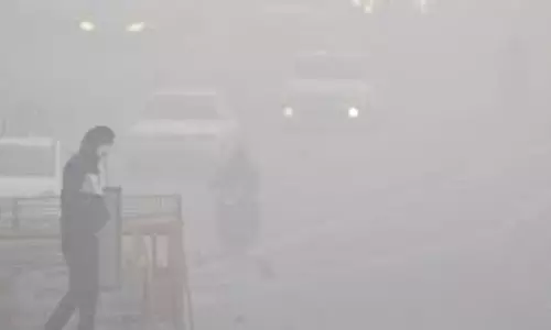 Weather : प्रदेश में बढ़ेगी ठंड, घने कोहरे का ऑरेंज अलर्ट जारी Weather : प्रदेश में बढ़ेगी ठंड, घने कोहरे का ऑरेंज अलर्ट जारी
