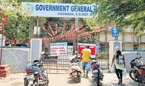 GGH प्रमुख पर स्थानांतरण पत्र फेंकने के लिए जूनियर सहायक पर कार्रवाई