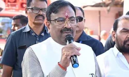 Sudhir Mungantiwar: आखिर किस पर उंगली उठा रहे हैं सुधीर मुनगंटीवार?