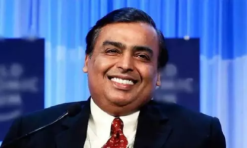 Mukesh Ambani की रिलायंस ने 3 अरब डॉलर की डील की