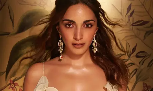 Kiara Advani: गेम चेंजर अभिनेत्री को आराम करने की सलाह, टीम ने की पुष्टि Kiara Advani: गेम चेंजर अभिनेत्री को आराम करने की सलाह, टीम ने की पुष्टि