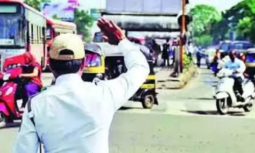 Pune: सिटी सेंटर में आज ट्रैफिक में बदलाव Pune: सिटी सेंटर में आज ट्रैफिक में बदलाव