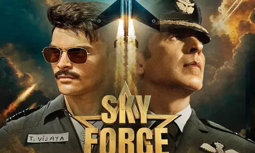 Sky Force: अक्षय कुमार और वीर पहारिया का पहला लुक आउट!