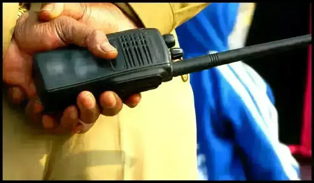 NCR Loni: दो हेड कांस्टेबलों द्वारा रिश्वत लेने के मामले में पुलिस की जांच जारी