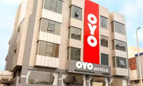 अविवाहित जोड़ों का अब स्वागत नहीं, OYO ने चेक-इन नियमों में किया बदलाव अविवाहित जोड़ों का अब स्वागत नहीं, OYO ने चेक-इन नियमों में किया बदलाव